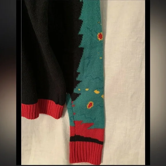 Mens Funny Black Sparkle T-Rex Dinosaur Christmas Holiday
X-Mas Sweater Sz.XL - Picture 5 of 13